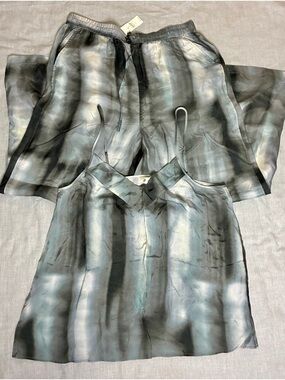 Lou & Grey 2-Piece Strappy Cami and Pants in Black & Gray Tie-Dye